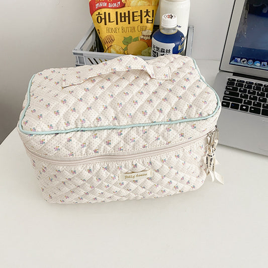 Elevate Your Style with the Cute Goryard Makeup Bag from SweetCarry