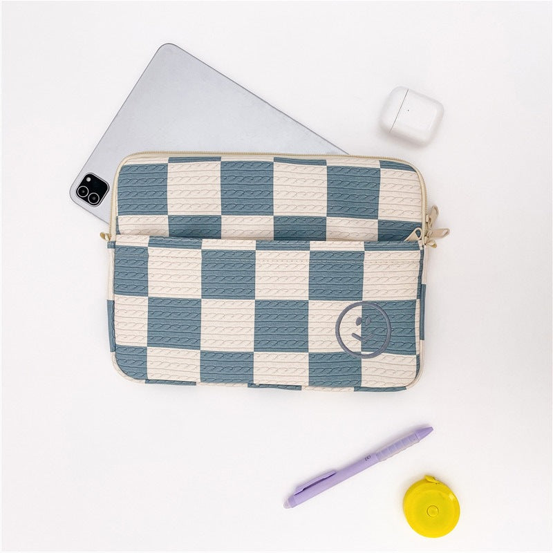 Classic Minimalist Checkboard Smiley Face iPad Laptop Bag, 11/13/15inch iPad Sleeve, iPad Bag
