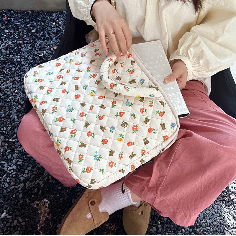 Quilted Cute Bear Red Floral iPad Bag, iPad Sleeve,Laptop Sleeve
