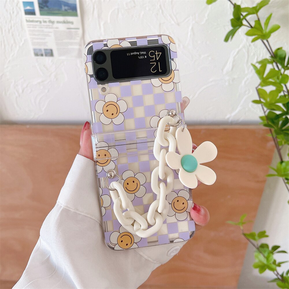 Cute Cartoon Smile Flower Wrist Chain Case For ZFlip 3-5 Bracket Pearl Bracelet Cover