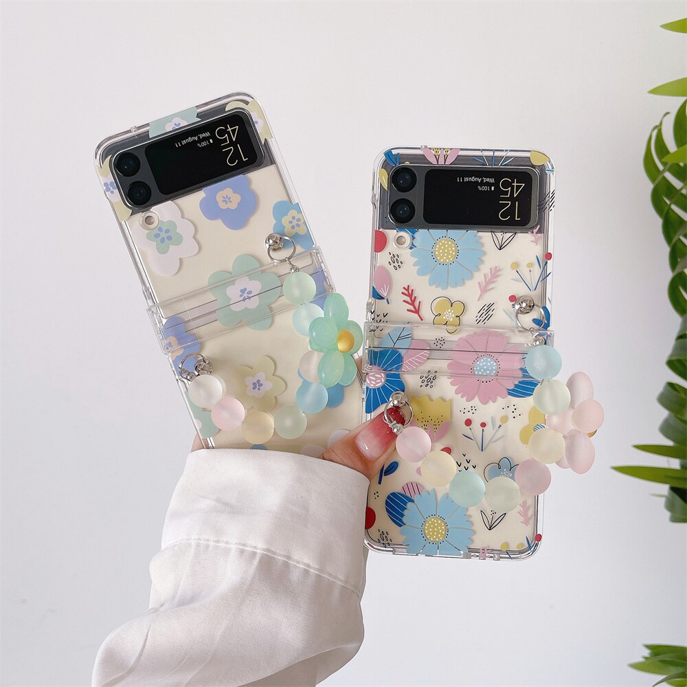 Cute Cartoon Smile Flower Wrist Chain Case For ZFlip 3-5 Bracket Pearl Bracelet Cover