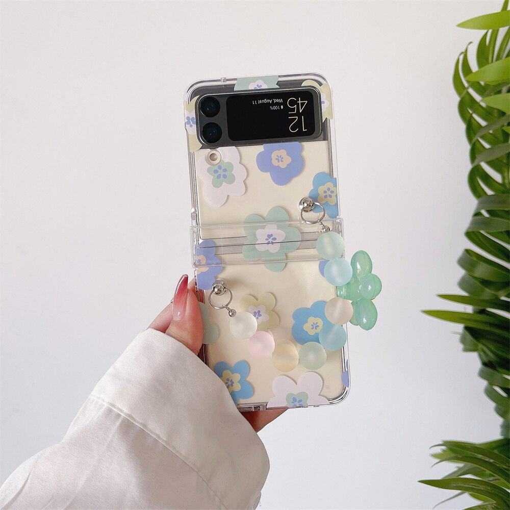 Cute Cartoon Smile Flower Wrist Chain Case For ZFlip 3-5 Bracket Pearl Bracelet Cover