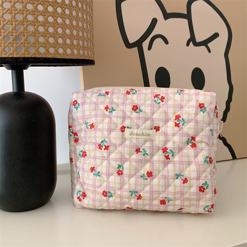 Large Capacity Women's Cosmetic Bags Cases Casual Ladies Storage Bag with Zipper