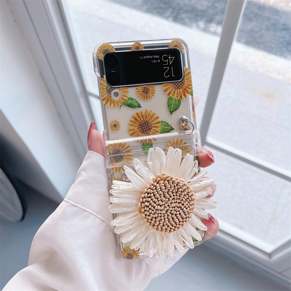 Cute Cartoon Smile Flower Wrist Chain Case For ZFlip 3-5 Bracket Pearl Bracelet Cover