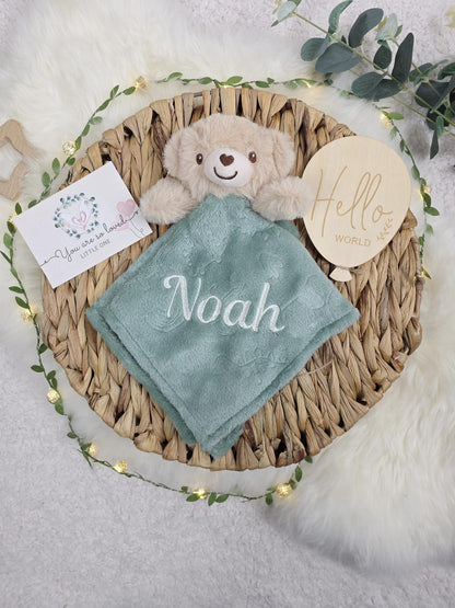 Personalised Baby Comforter - close-up name embroidery detail | SweetCarry
