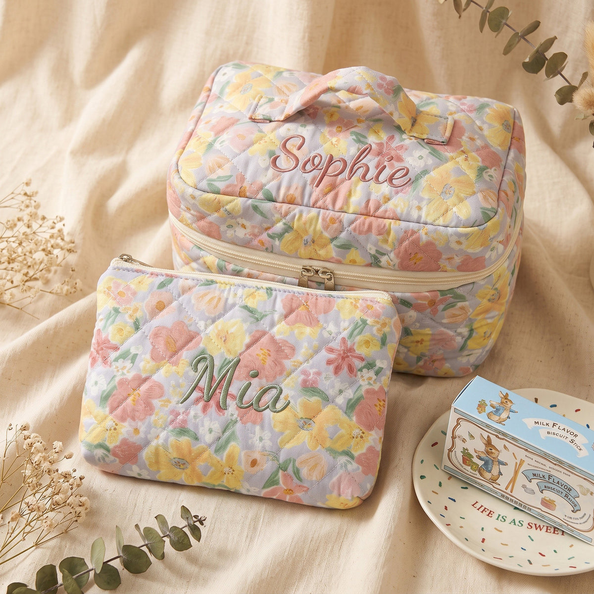 Personalised Watercolor Floral Makeup Bag — Custom Name | Gift for Her