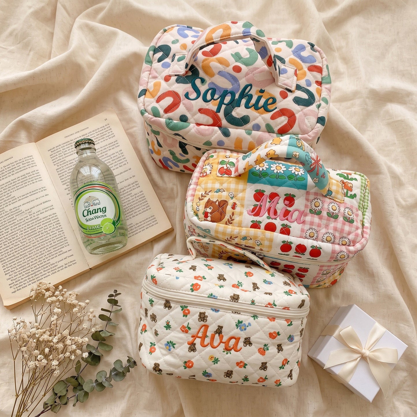 Personalised Quilted Print Train Case - Teddy Bear Floral print with custom name embroidery | SweetCarry