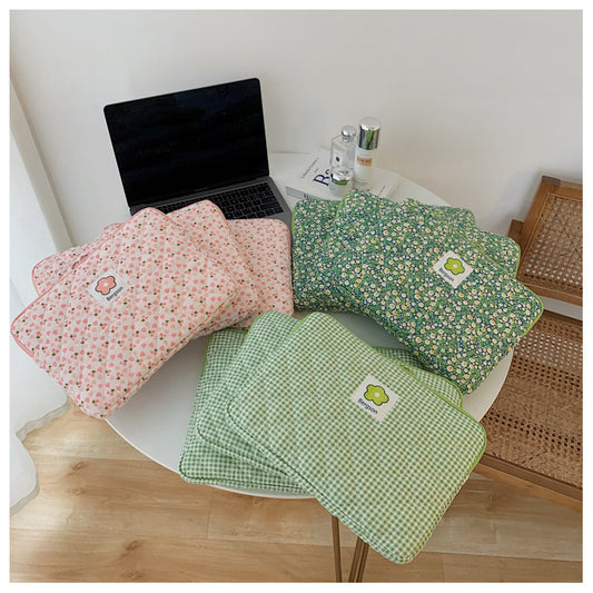 Quilted Cute Pink Green Floral Plaid iPad Bag,Laptop Sleeve,Laptop Bag