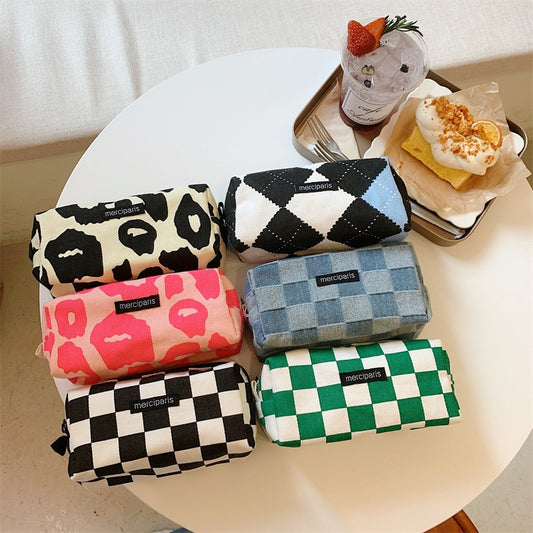 Korean Fashion Plaid Travel Makeup Kits Cosmetic Storage Bag Pencil Cases Pouch Bags